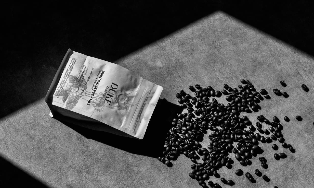 DUKE Caffè — Brand & Packaging