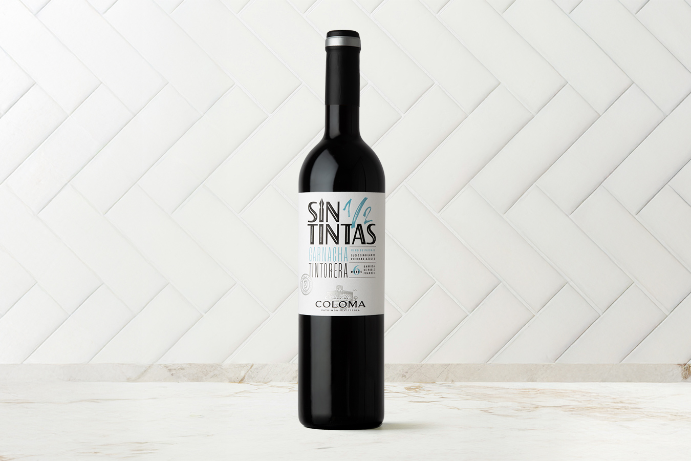 Sin Medias Tintas wine packaging