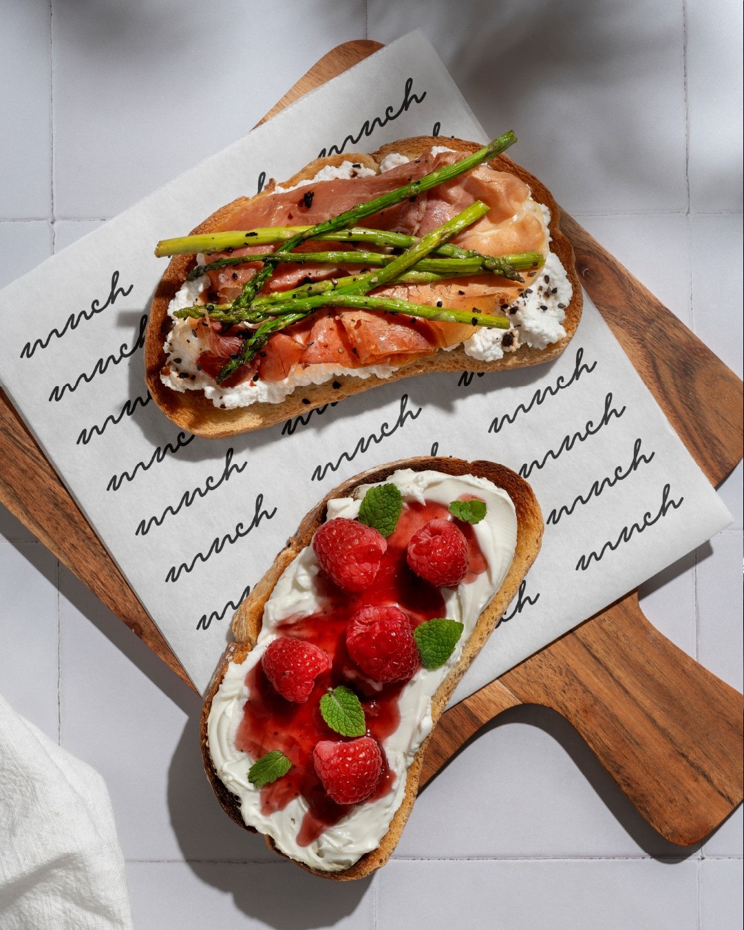 MNCH (Sandwich Branding)