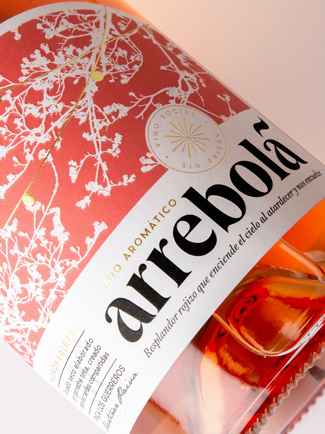 Arrebolá – wine packaging design