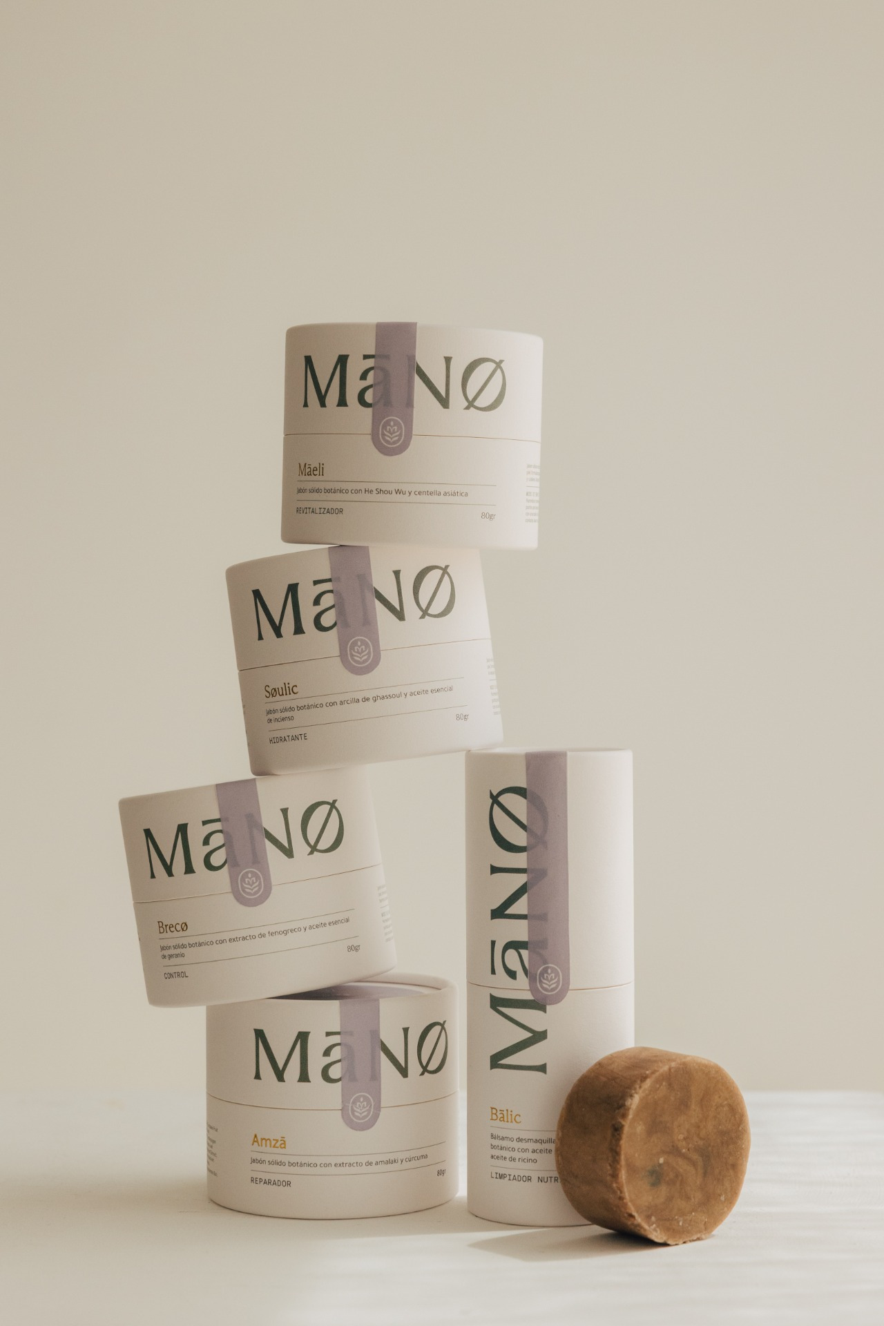 MaNo Botanics – Paper can packaging
