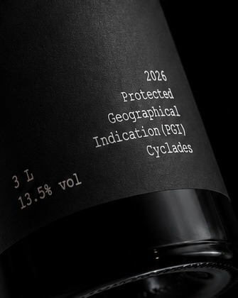 WINe label design and packaging