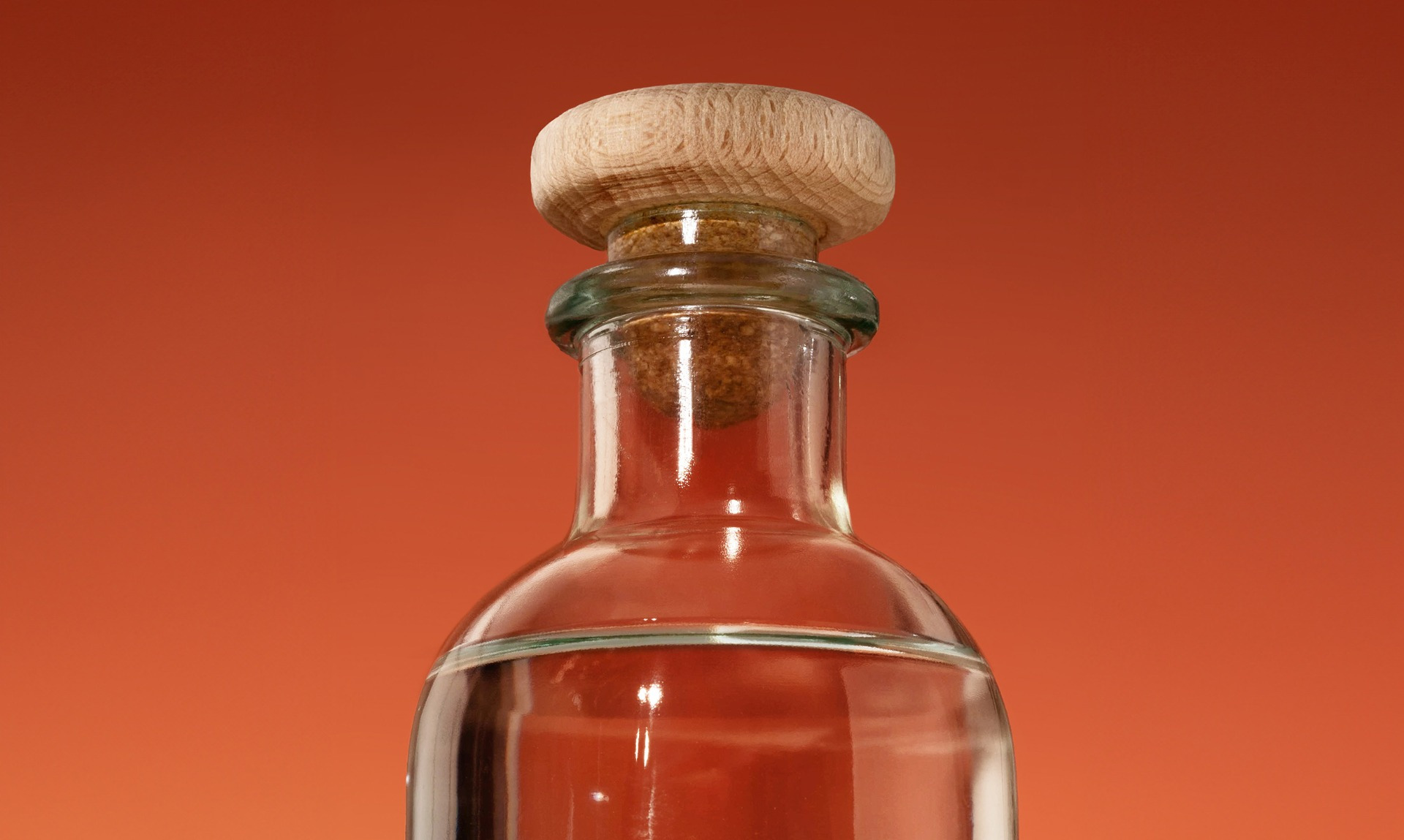Levigne 1993: A London Dry Gin Born in the Vineyard.