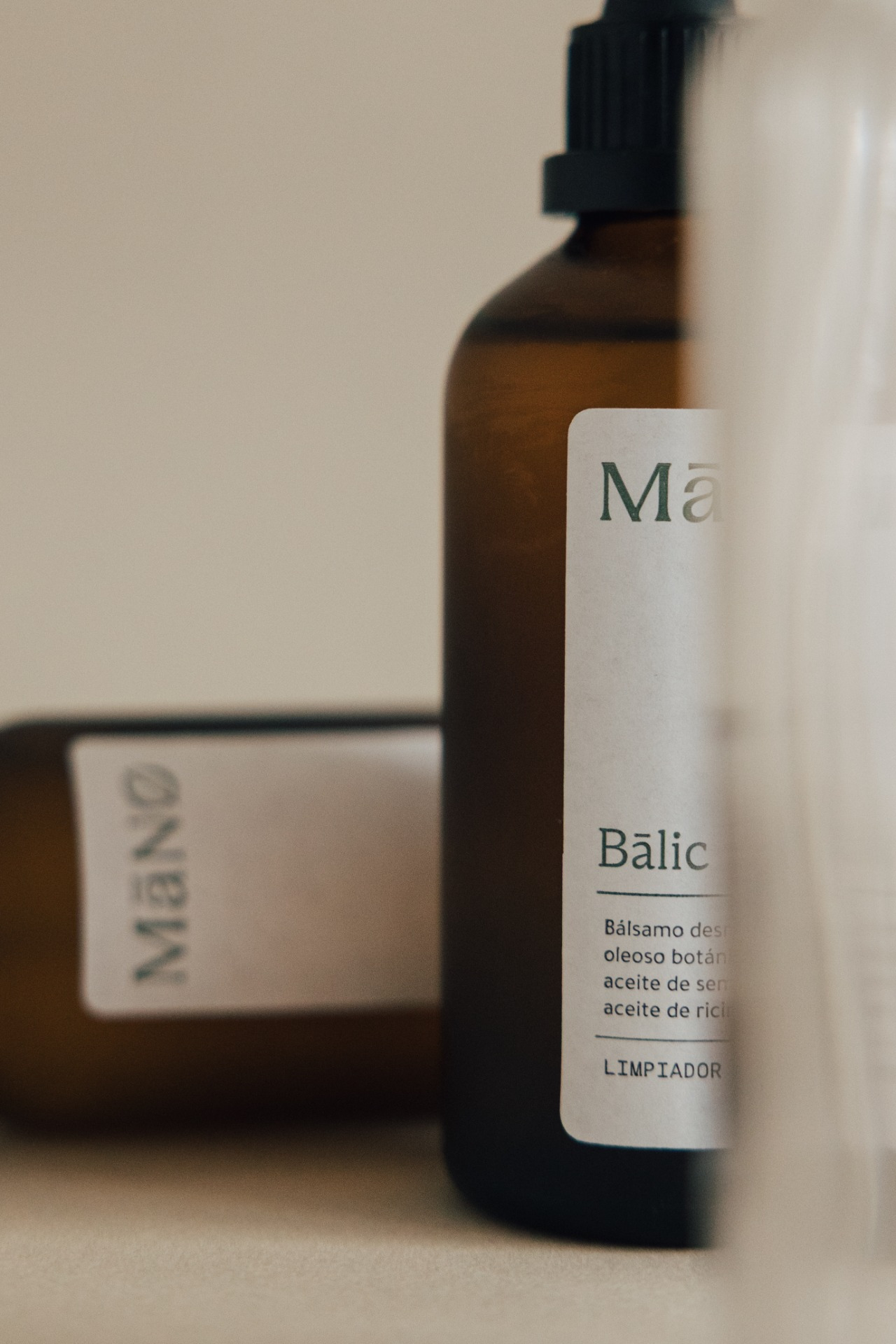 MaNo Botanics – Paper can packaging