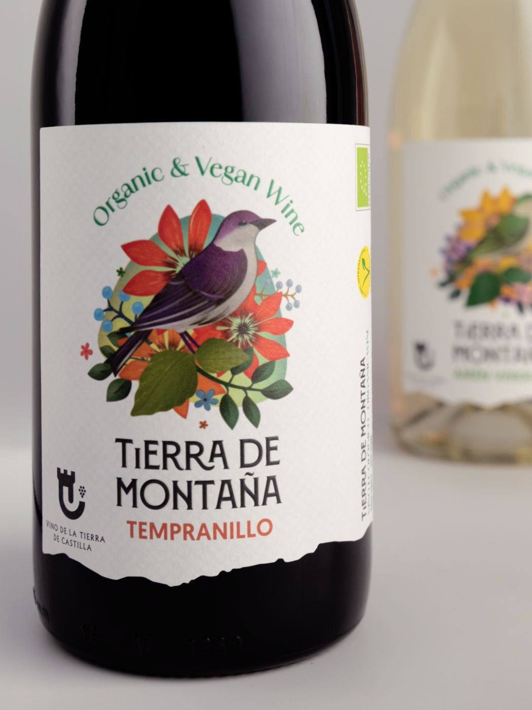 Tierra de Montaña wine Label